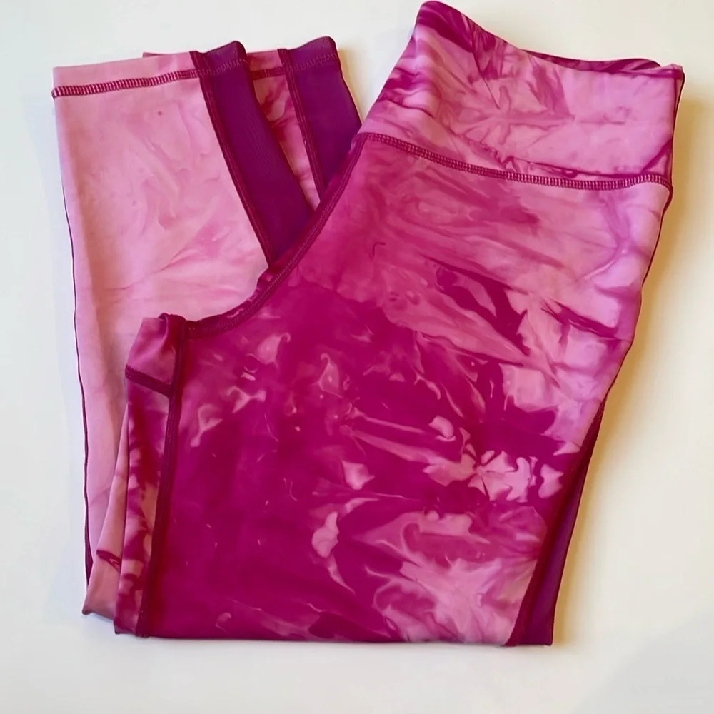 Zyia Fuchsia Pink Tie Dye Hendrix Mesh Light n Tight Crop Leggings Women…